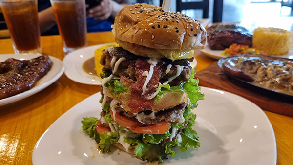 Colossal Supreme Burger